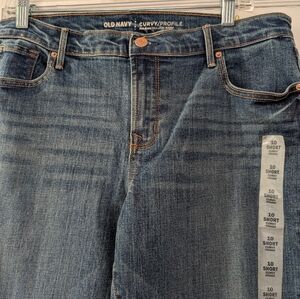 Old Navy Curvy Profile Straight Leg Jeans - Medium Blue